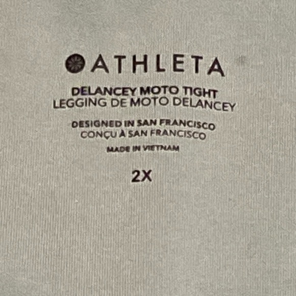 Athleta Delancey Moto Tight Leggings size 2X color sage 
BIN #11 - Picture 2 of 6